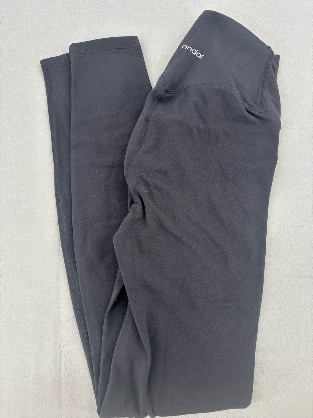 andar Women's Black High-Rise Leggings